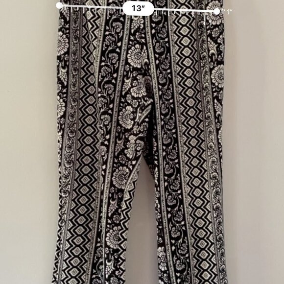 Boho Style High Waist Bell Bottom Yoga Bell Bottom Flare Pants - Size Small - Picture 4 of 5